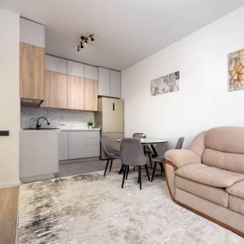 Сдается Многокомнатная квартира, 60 м²