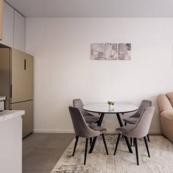 Сдается Многокомнатная квартира, 60 м²