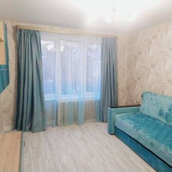 Сдается Многокомнатная квартира, 60 м²