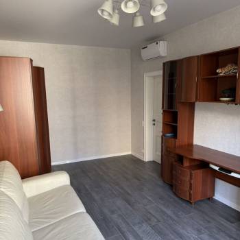 Сдается 2-х комнатная квартира, 63 м²