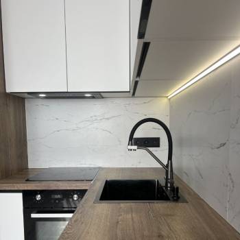Продается 1-комнатная квартира, 40 м²