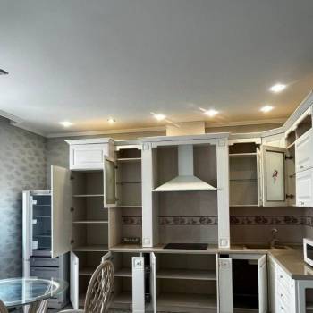 Продается 1-комнатная квартира, 42 м²