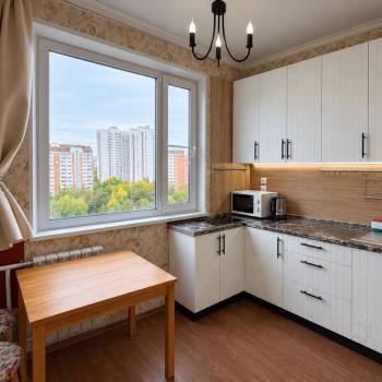 Продается 1-комнатная квартира, 38 м²
