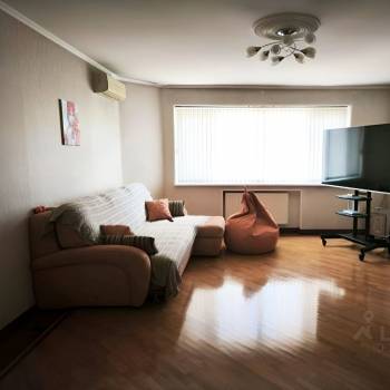 Продается Многокомнатная квартира, 136,5 м²