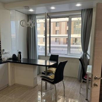 Сдается 1-комнатная квартира, 45 м²