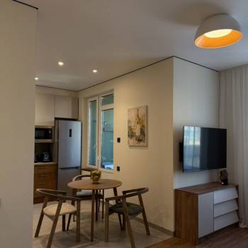 Сдается 1-комнатная квартира, 42 м²