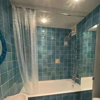 Продается 1-комнатная квартира, 38 м²