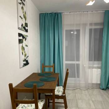 Сдается 1-комнатная квартира, 39,2 м²