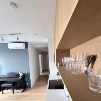 Продается Многокомнатная квартира, 91,7 м²