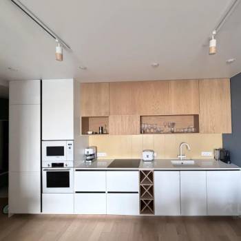 Продается Многокомнатная квартира, 91,7 м²