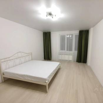 Сдается 1-комнатная квартира, 42,7 м²