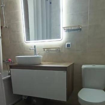 Продается 1-комнатная квартира, 42,2 м²