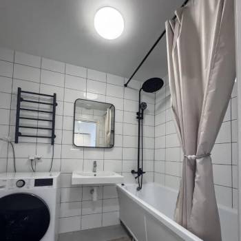Продается 1-комнатная квартира, 36 м²