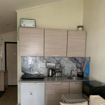 Продается 1-комнатная квартира, 18 м²