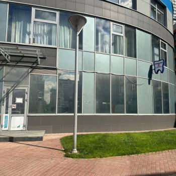 Продается Нежилое помещение, 160 м²