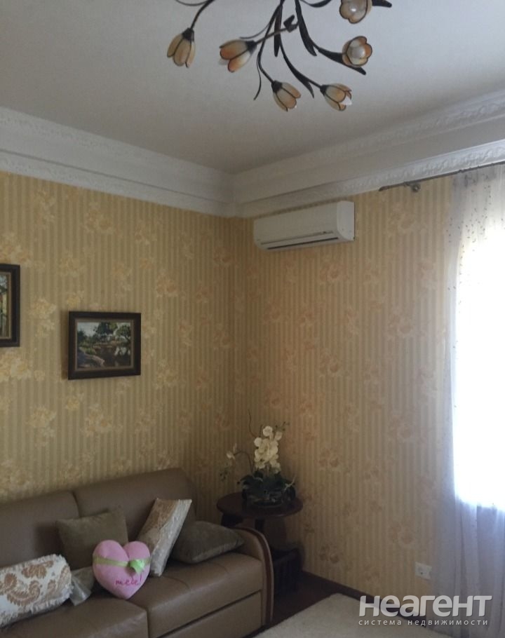 Продается Дом, 250 м²