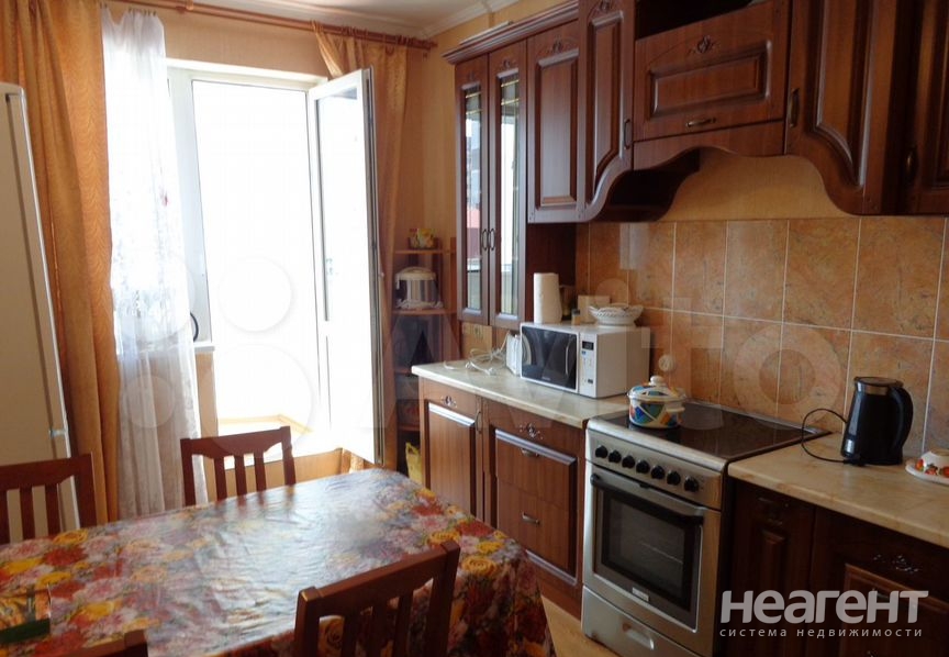 Продается 2-х комнатная квартира, 60 м²