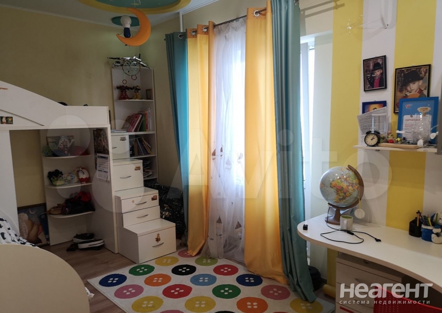 Продается Многокомнатная квартира, 124 м²