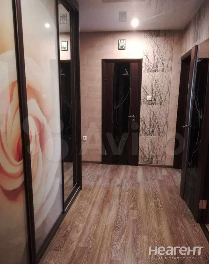 Продается 2-х комнатная квартира, 72 м²