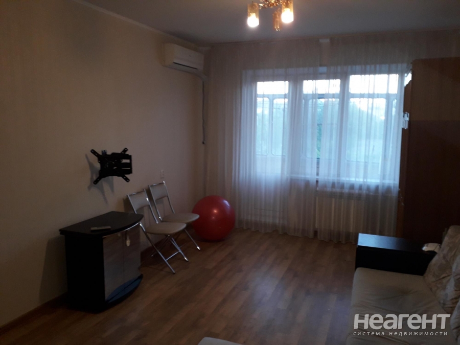 Сдается 2-х комнатная квартира, 54 м²