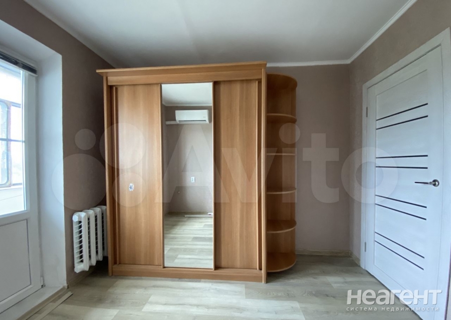 Продается Многокомнатная квартира, 67 м²