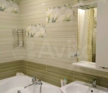 Сдается 2-х комнатная квартира, 72 м²