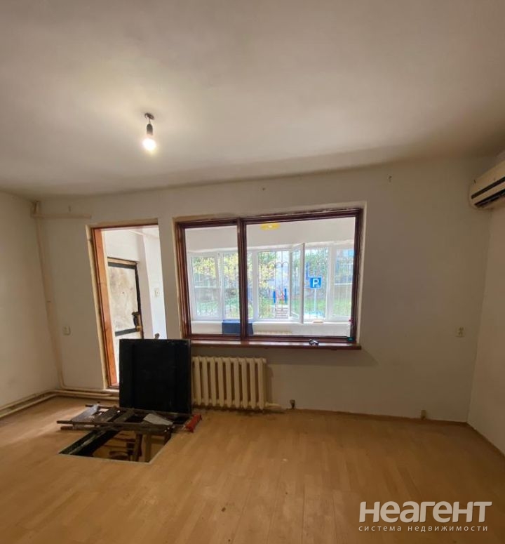 Продается 3-х комнатная квартира, 58 м²