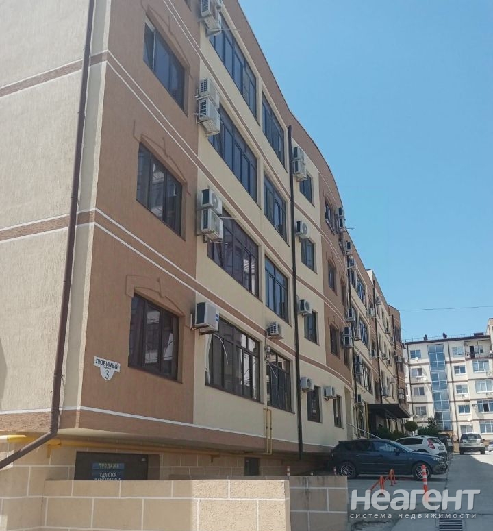 Продается 1-комнатная квартира, 59 м²