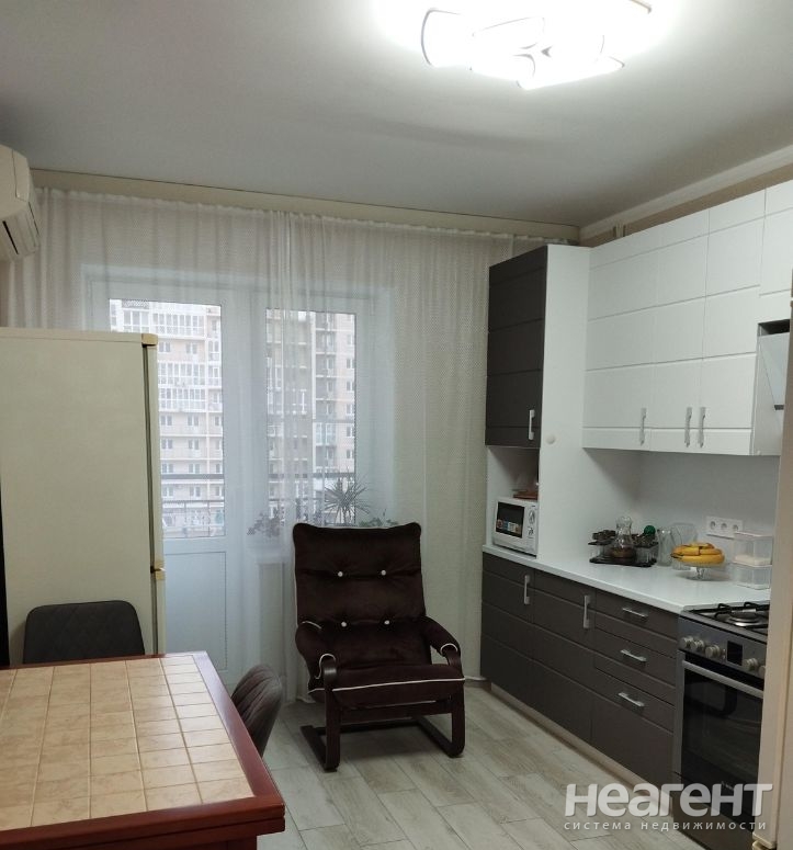 Продается 3-х комнатная квартира, 80 м²