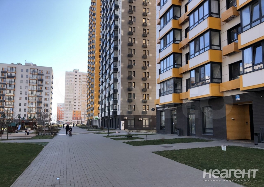 Продается Многокомнатная квартира, 118,1 м²