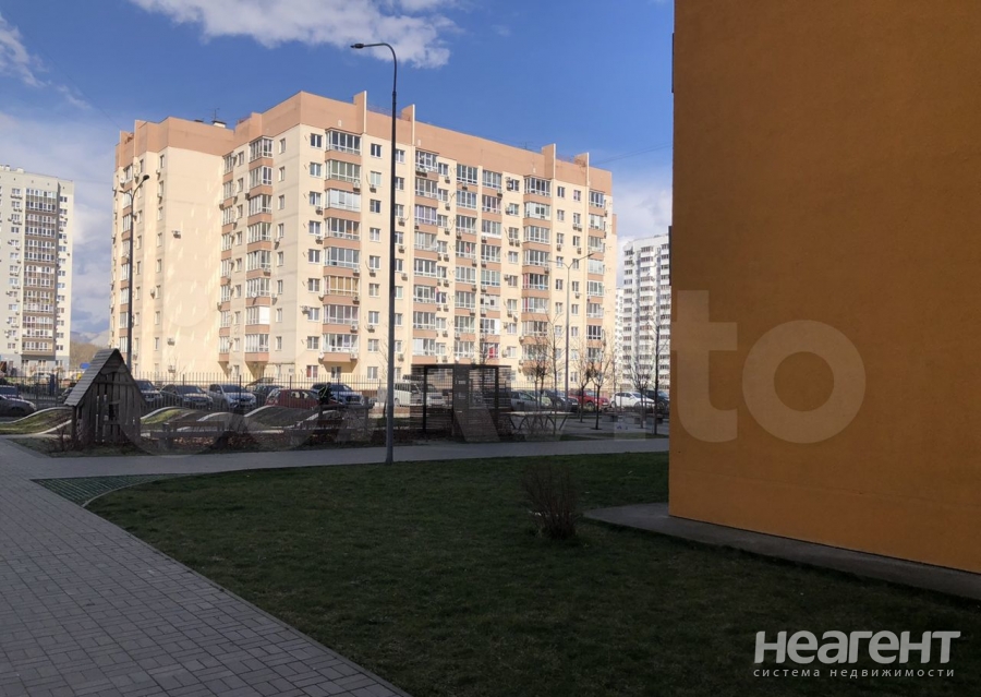 Продается Многокомнатная квартира, 118,1 м²