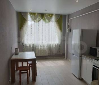 Сдается 1-комнатная квартира, 44 м²