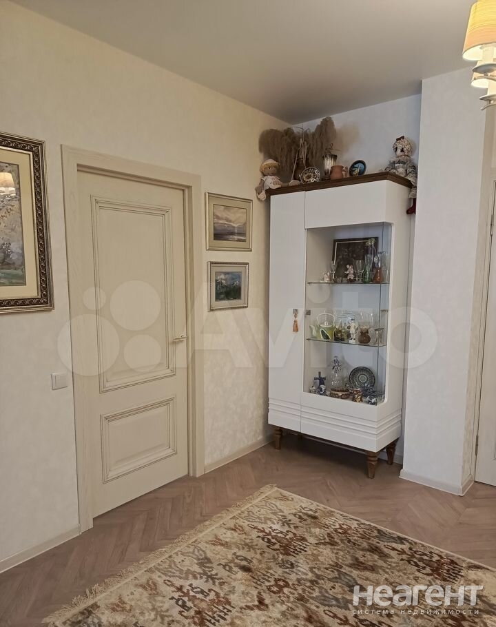 Продается 3-х комнатная квартира, 79,9 м²