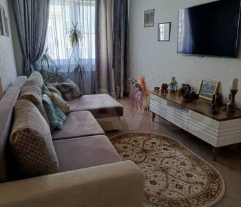 Продается 3-х комнатная квартира, 79,9 м²