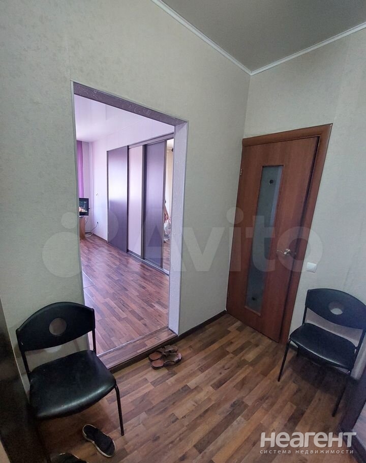 Продается 1-комнатная квартира, 40 м²