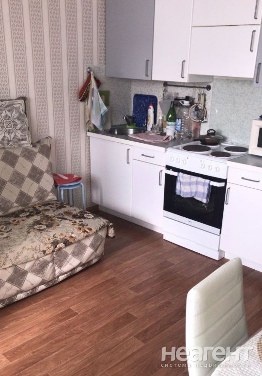 Продается 1-комнатная квартира, 47 м²