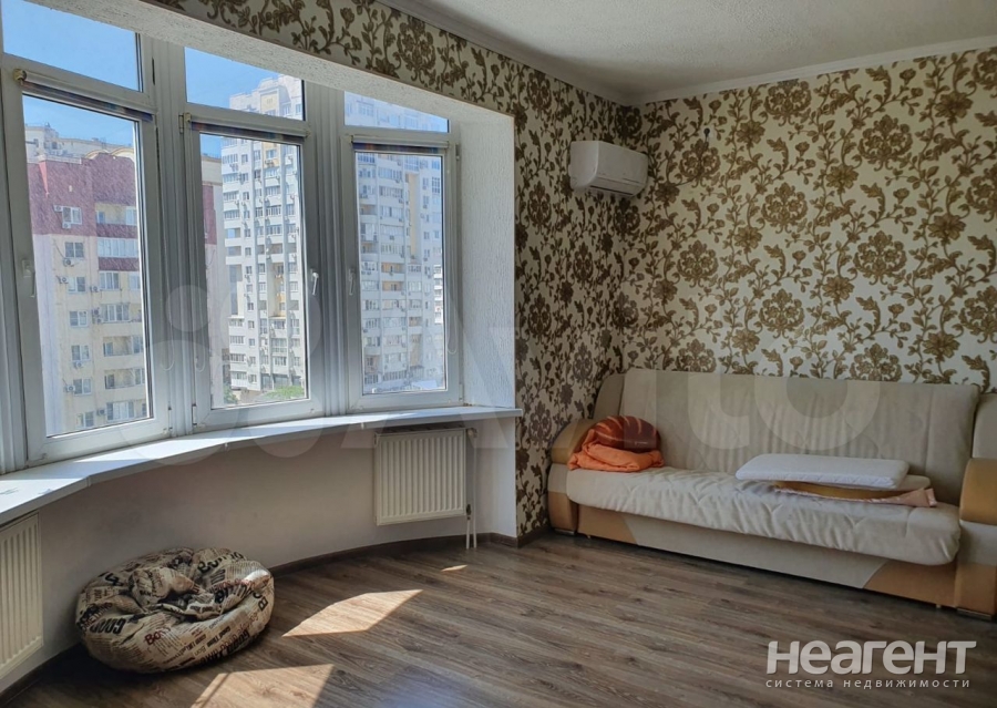 Продается 2-х комнатная квартира, 70,8 м²