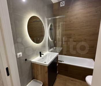 Продается 1-комнатная квартира, 48,7 м²