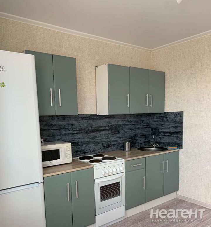 Сдается 1-комнатная квартира, 36 м²