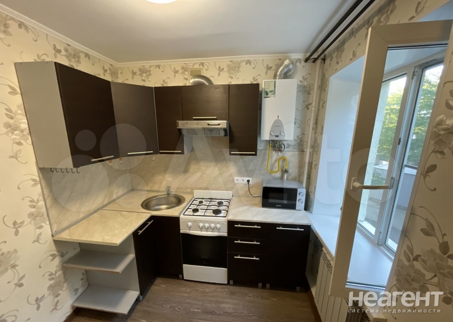 Сдается 1-комнатная квартира, 30 м²