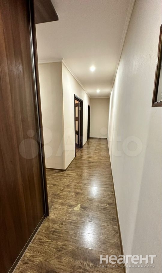 Продается 2-х комнатная квартира, 63 м²