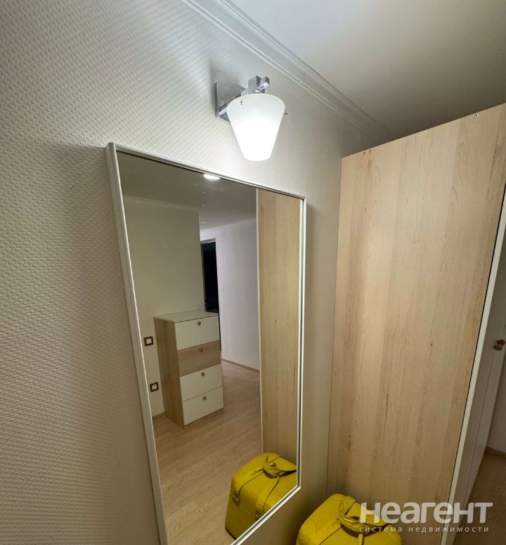 Продается 2-х комнатная квартира, 60 м²