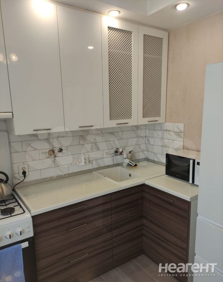 Продается 1-комнатная квартира, 37,5 м²