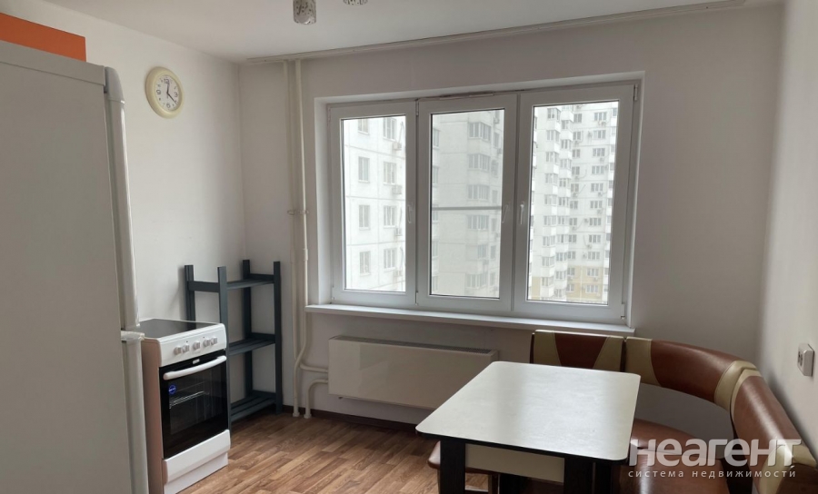 Продается 2-х комнатная квартира, 56,8 м²