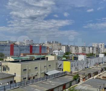 Продается 1-комнатная квартира, 50 м²