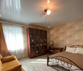 Продается 3-х комнатная квартира, 99,6 м²