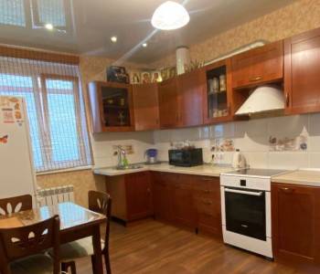 Продается 3-х комнатная квартира, 99,6 м²