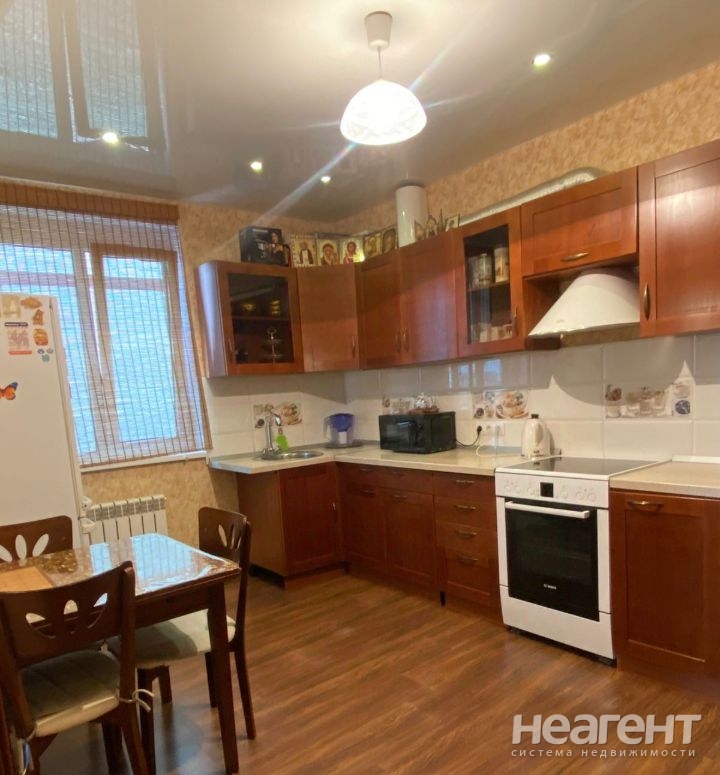 Продается 3-х комнатная квартира, 99,6 м²