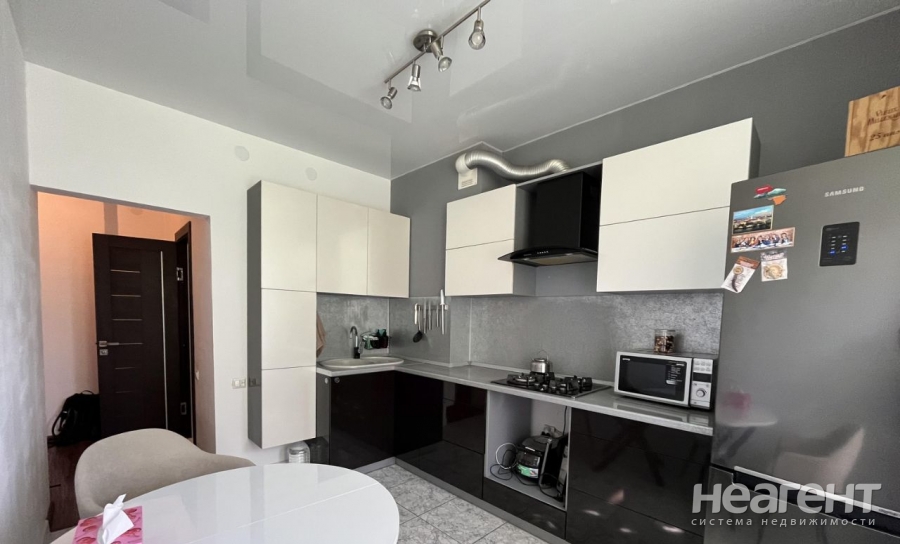 Продается 1-комнатная квартира, 35,7 м²