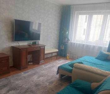 Сдается 2-х комнатная квартира, 64 м²